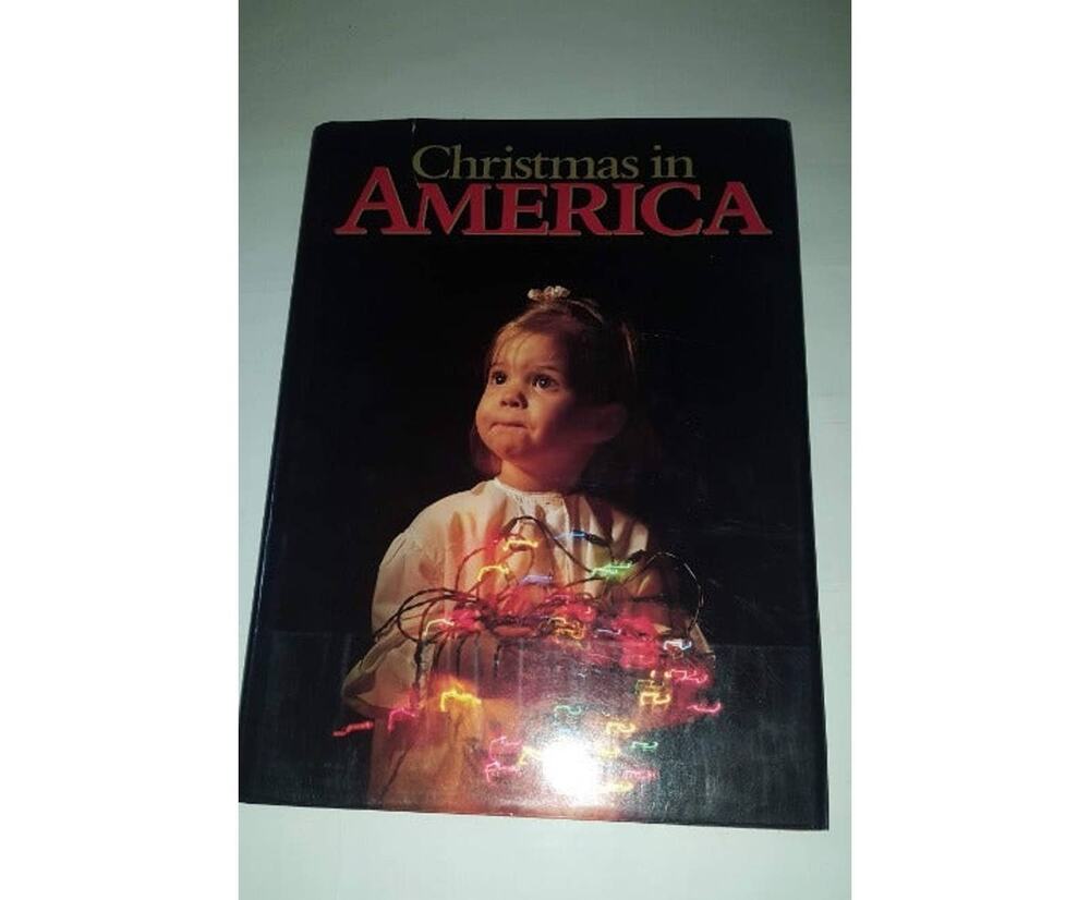 1988 Christmas In America Hardcover Images Holiday Season Large Table Decor